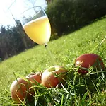 Domaine Airborne Alojamento de Acomodação e Pequeno-almoço Carentan-les-Marais