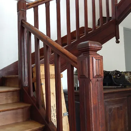 Domaine Airborne فندق مبيت وإفطار