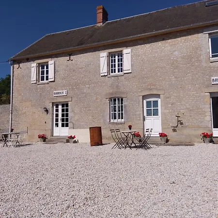 Domaine Airborne فندق مبيت وإفطار Carentan-les-Marais