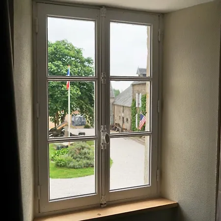 Domaine Airborne فندق مبيت وإفطار