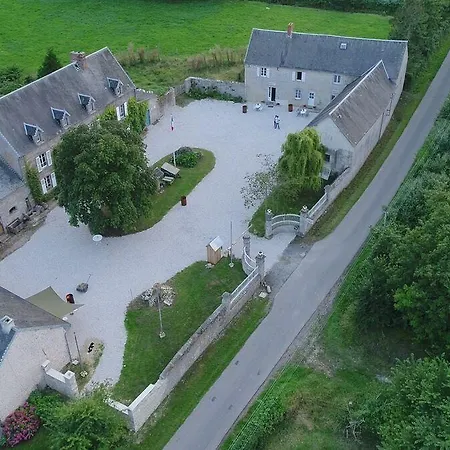 فندق مبيت وإفطار Domaine Airborne 3*