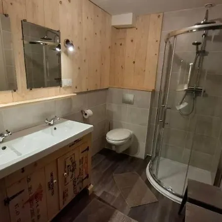 فندق مبيت وإفطار Domaine Airborne Carentan-les-Marais