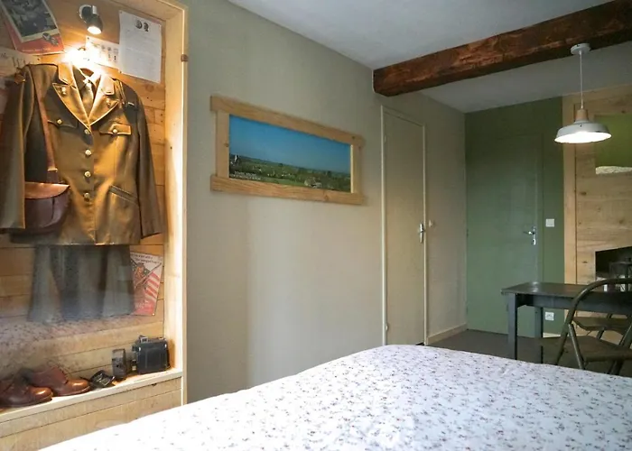 Domaine Airborne Bed & Breakfast